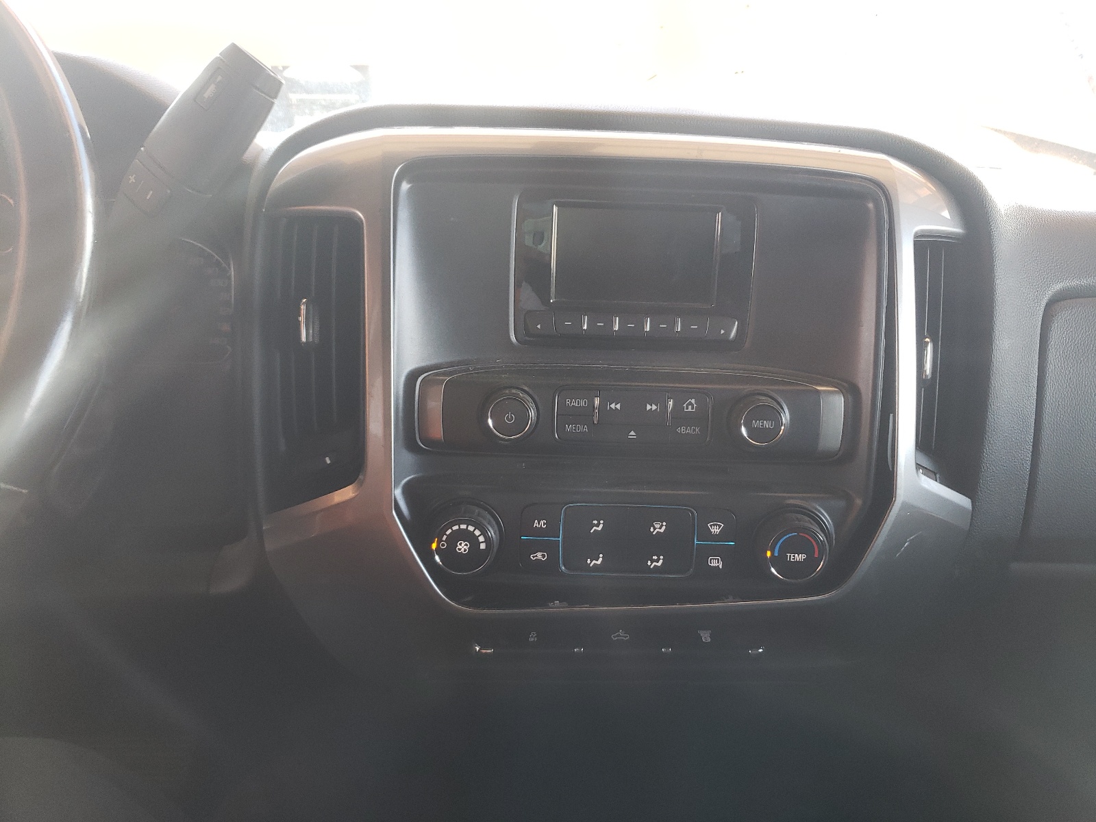 Photo 9 from auction – 2015 CHEVROLET SILVERADO with VIN 1GC1KVE84FF184990