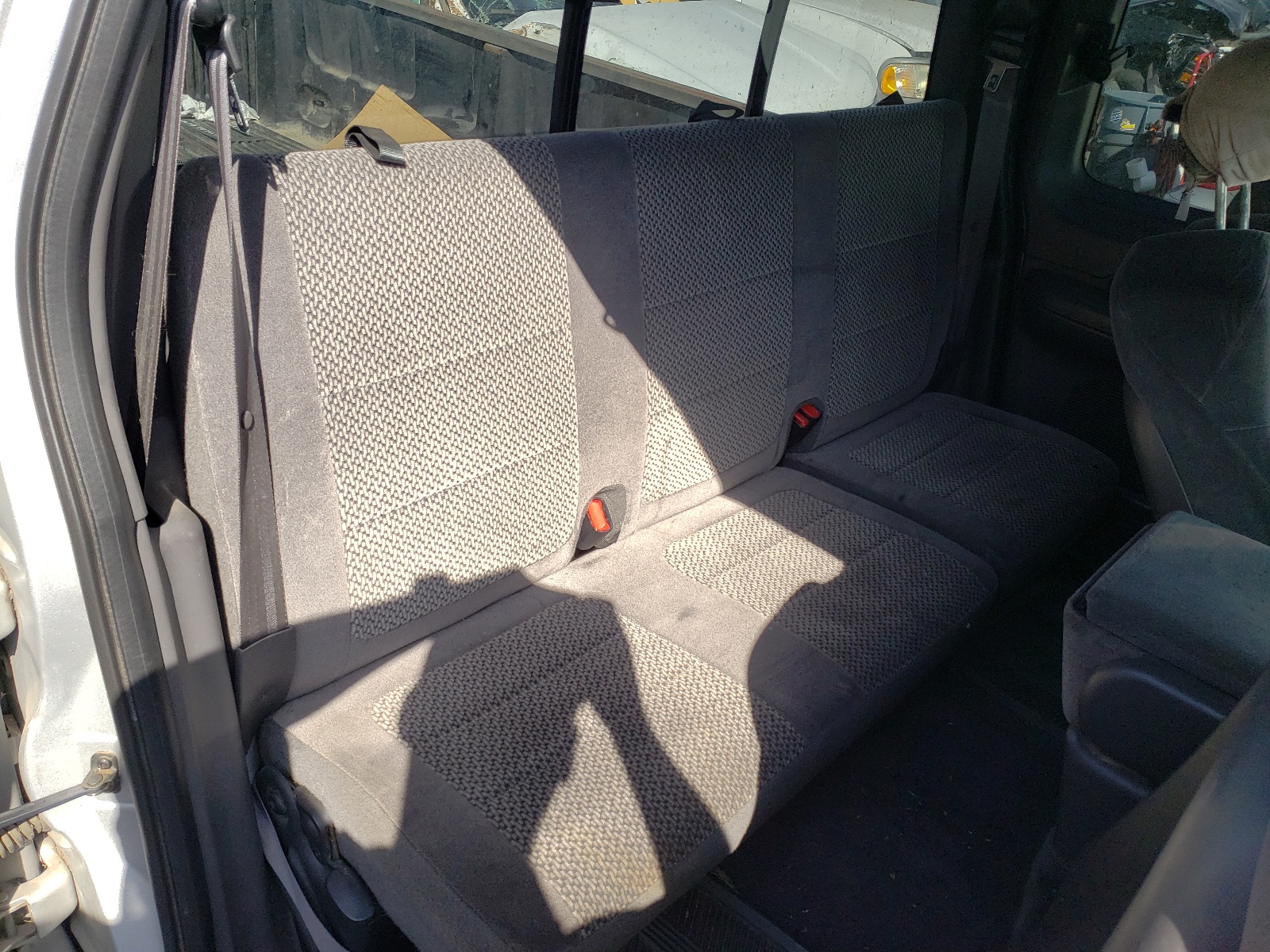 Foto 6 de la subasta – 2002 FORD F150 con VIN 1FTRX17L32NB65054
