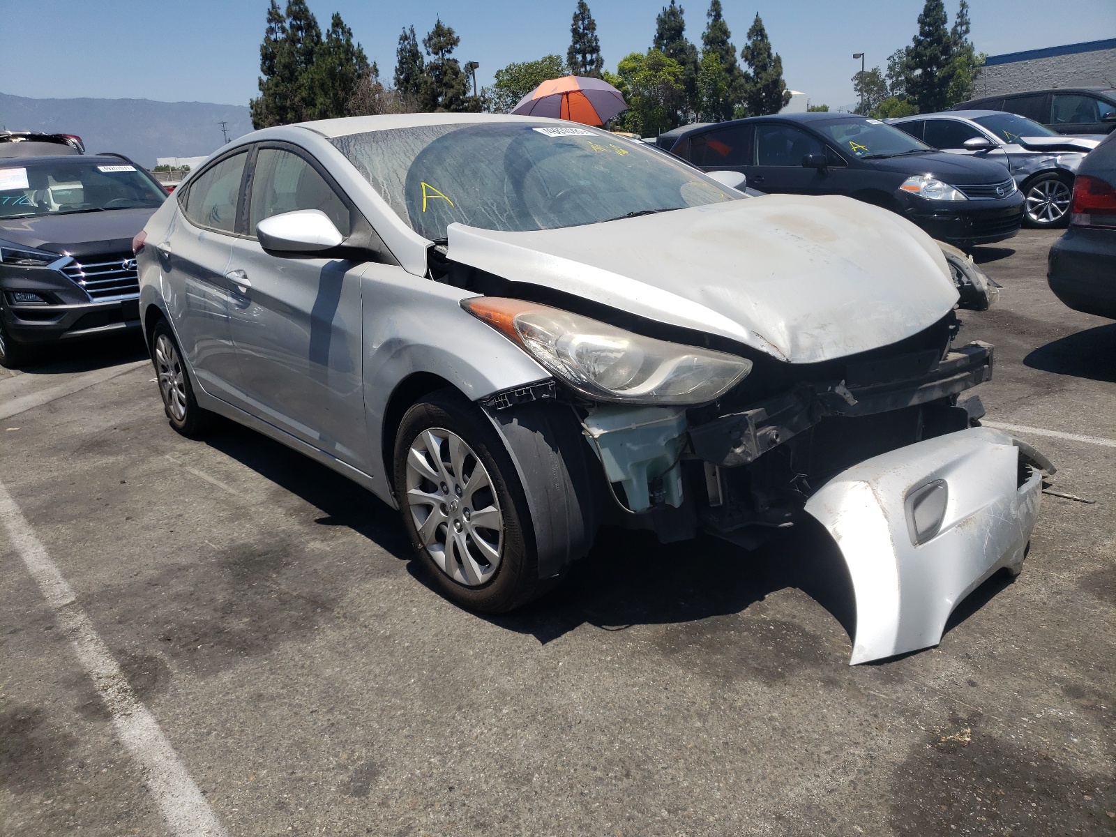 HYUNDAI ELANTRA GL 2011 with VIN 5NPDH4AE7BH055336 - Photo from auction