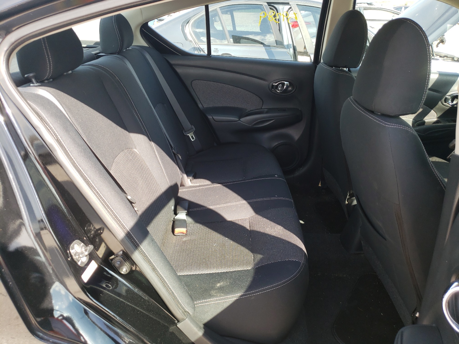 Photo 6 from auction – 2015 NISSAN VERSA S with VIN 3N1CN7AP5FL895972
