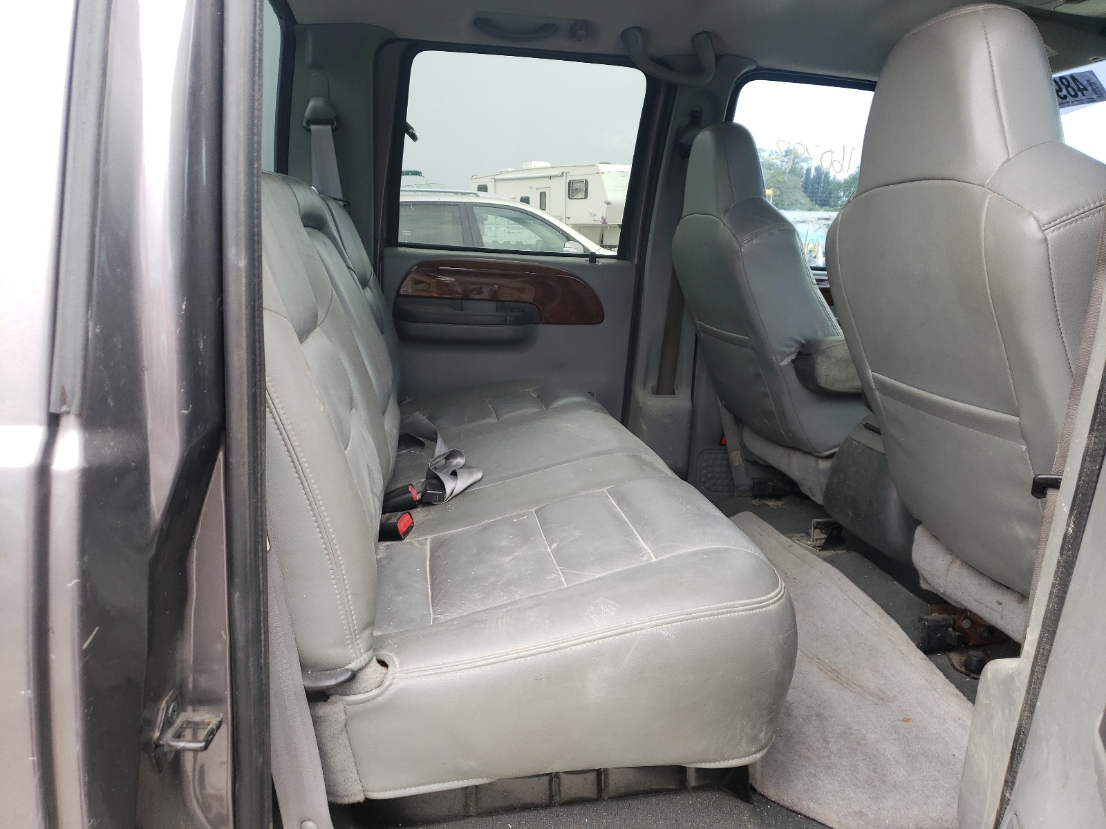 Photo 6 from auction – 2003 FORD F250 SUPER with VIN 1FTNW21P43ED38181