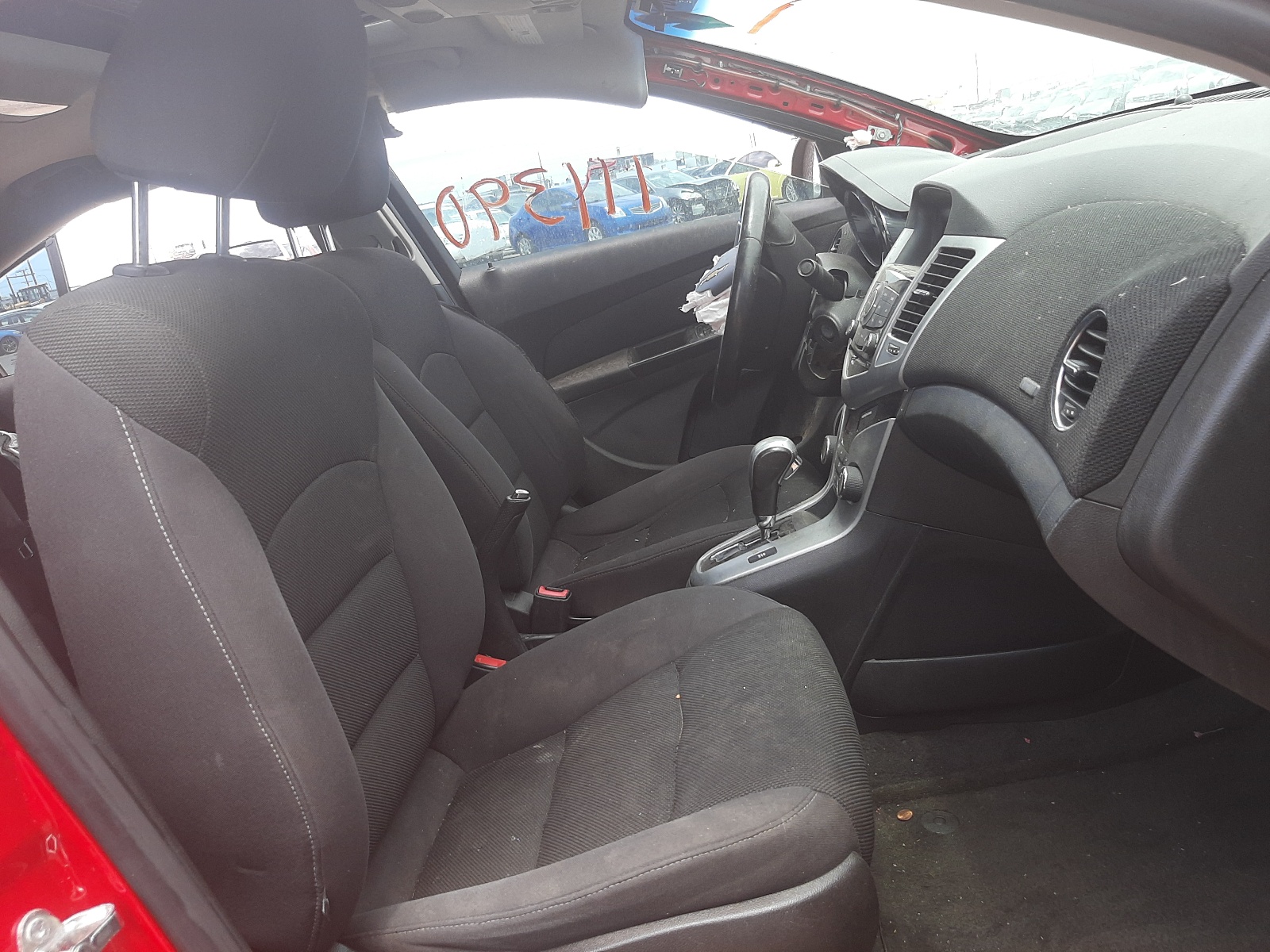 Photo 5 from auction – 2014 CHEVROLET CRUZE LT with VIN 1G1PC5SB6E7309772
