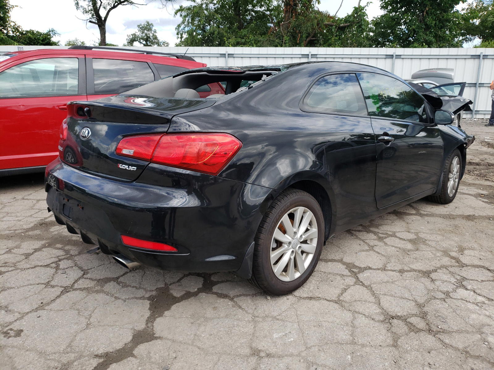 Photo 4 from auction – 2014 KIA FORTE EX with VIN KNAFX6A89E5202534