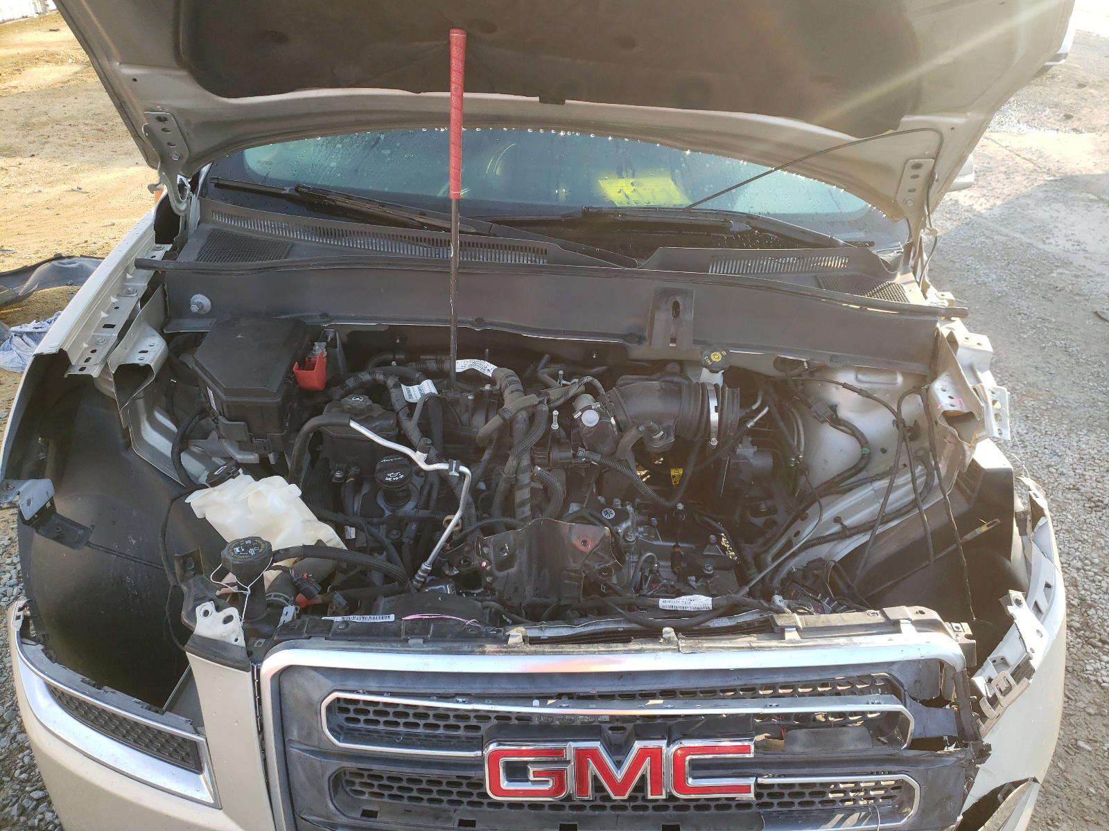 Photo 7 from auction – 2014 GMC ACADIA SLT with VIN 1GKKRRKD3EJ304299