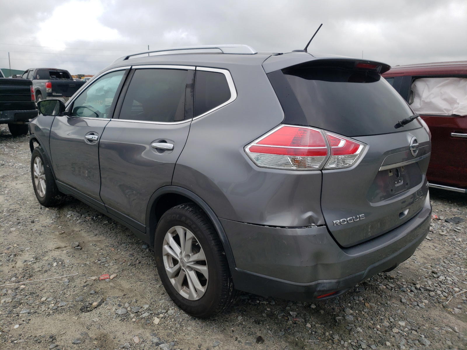Photo 3 from auction – 2016 NISSAN ROGUE S with VIN KNMAT2MV2GP618757