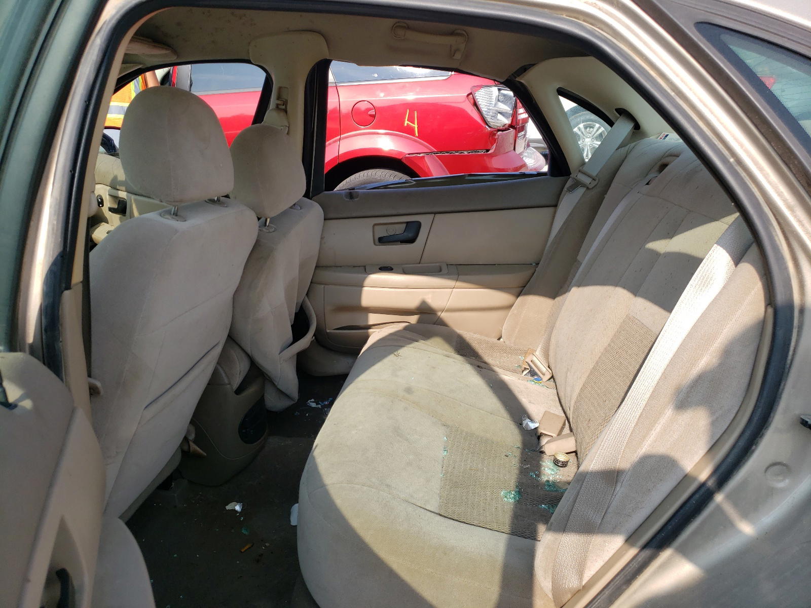 Photo 6 from auction – 2005 FORD TAURUS SE with VIN 1FAFP53U95A159527