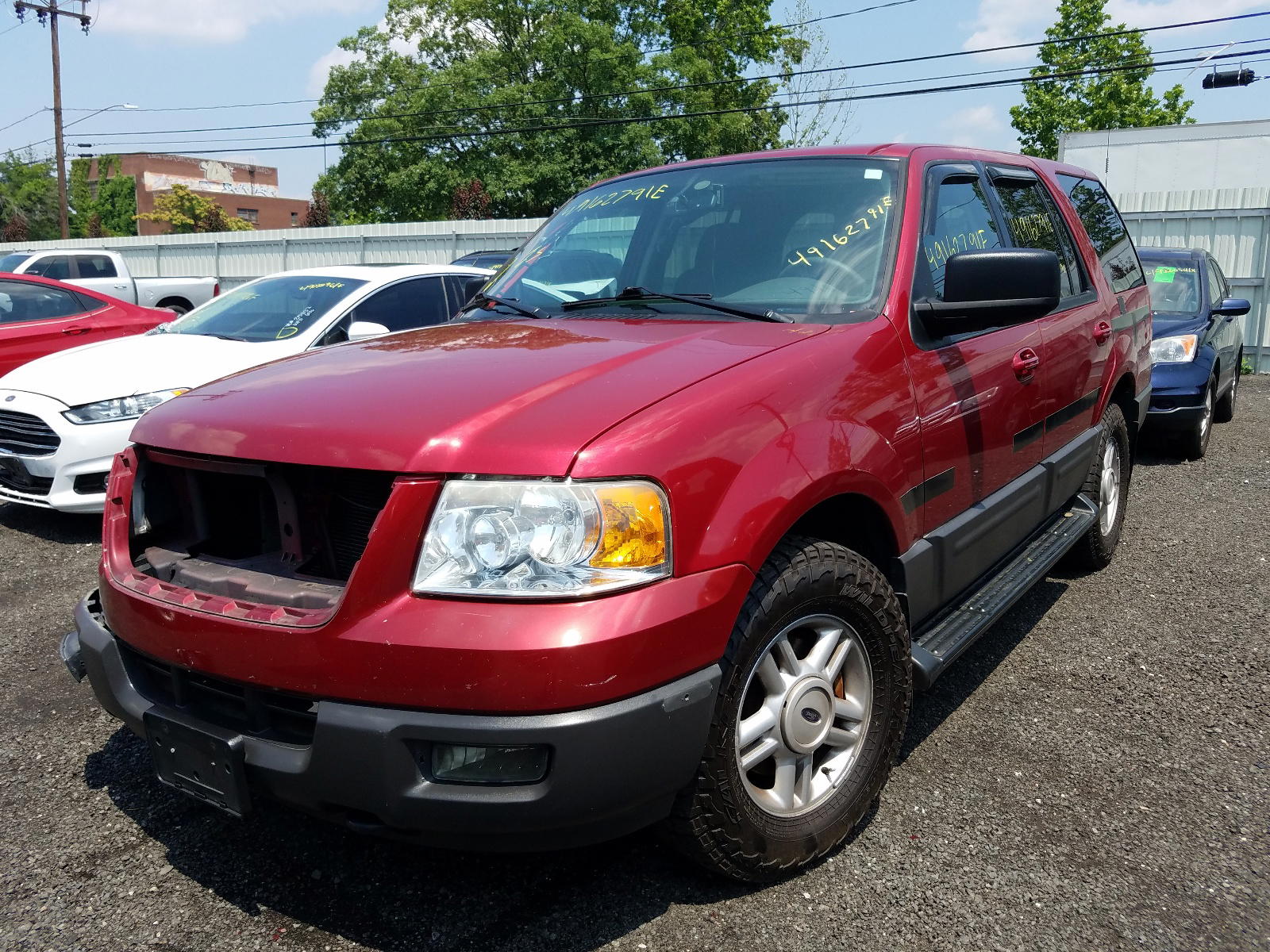 Photo 2 from auction – 2006 FORD EXPEDITION with VIN 1FMPU16546LA19617