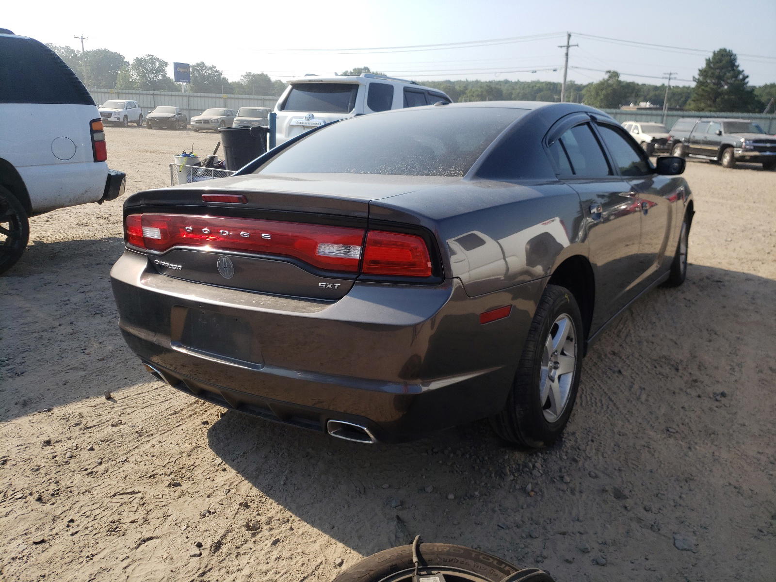 Photo 4 from auction – 2014 DODGE CHARGER with VIN 2C3CDXHG3EH361855