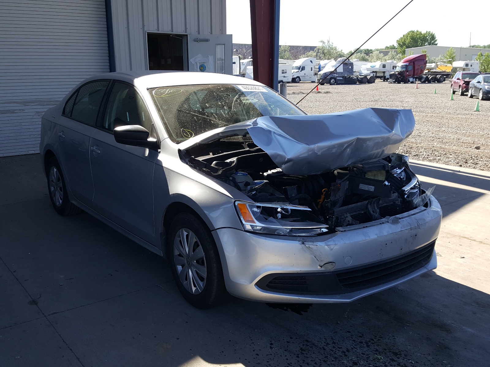Photo 1 from auction – 2013 VOLKSWAGEN JETTA BASE with VIN 3VW2K7AJ7DM402455