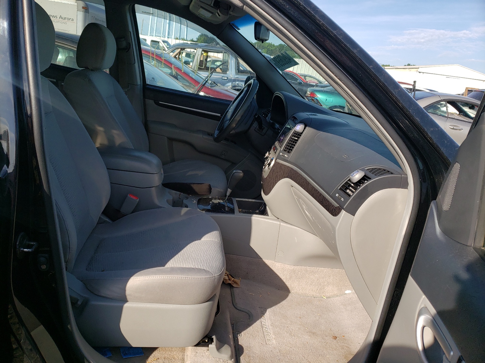 Photo 5 from auction – 2007 HYUNDAI SANTA FE G with VIN 5NMSG13D87H128442
