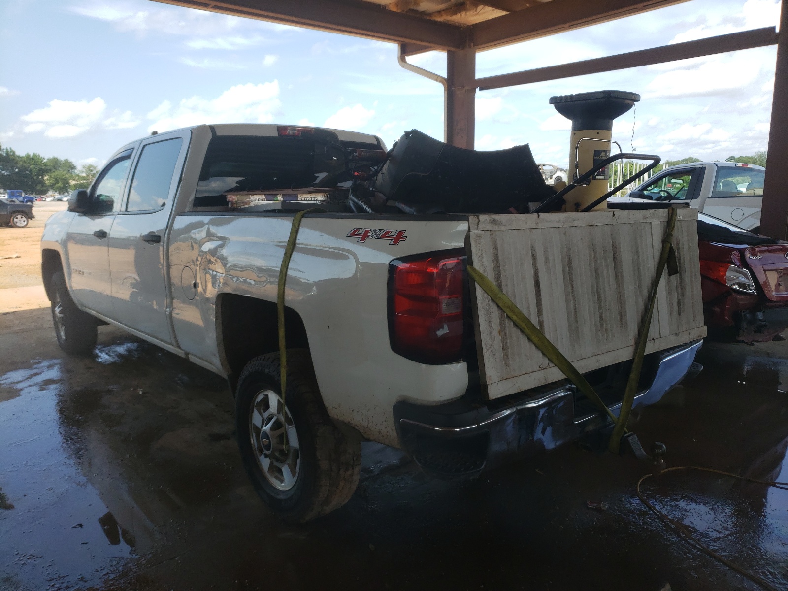 Photo 3 from auction – 2015 CHEVROLET SILVERADO with VIN 1GC1KVE84FF184990