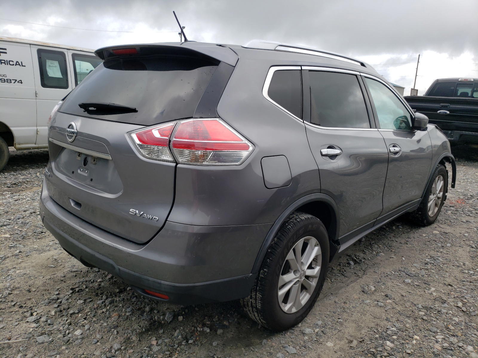Photo 4 from auction – 2016 NISSAN ROGUE S with VIN KNMAT2MV2GP618757