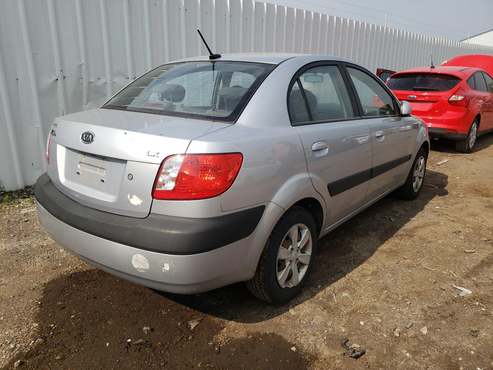 Photo 4 from auction – 2009 KIA RIO BASE with VIN KNADE223696518675