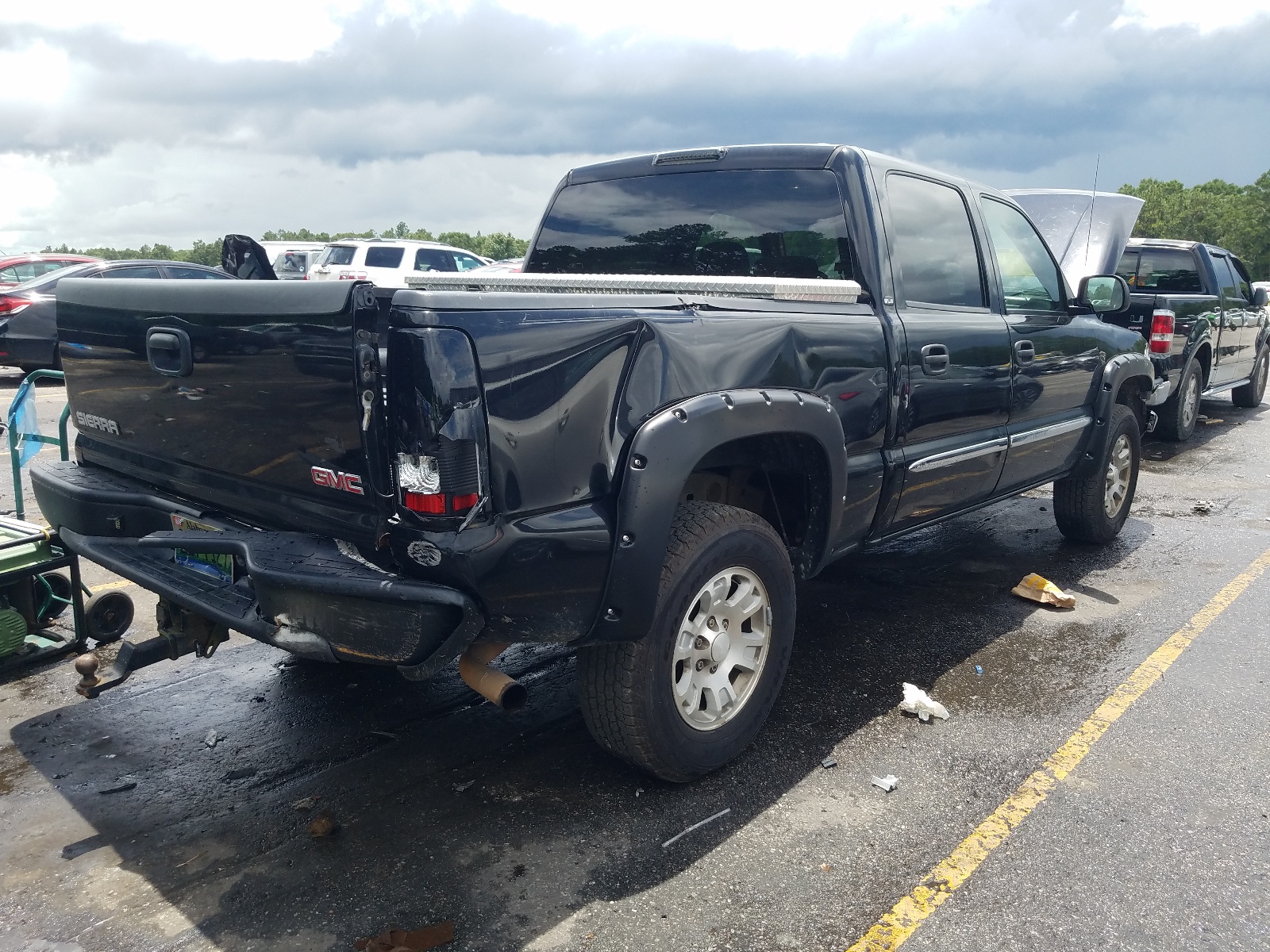 Photo 4 from auction – 2006 GMC NEW SIERRA with VIN 2GTEC13T361245204