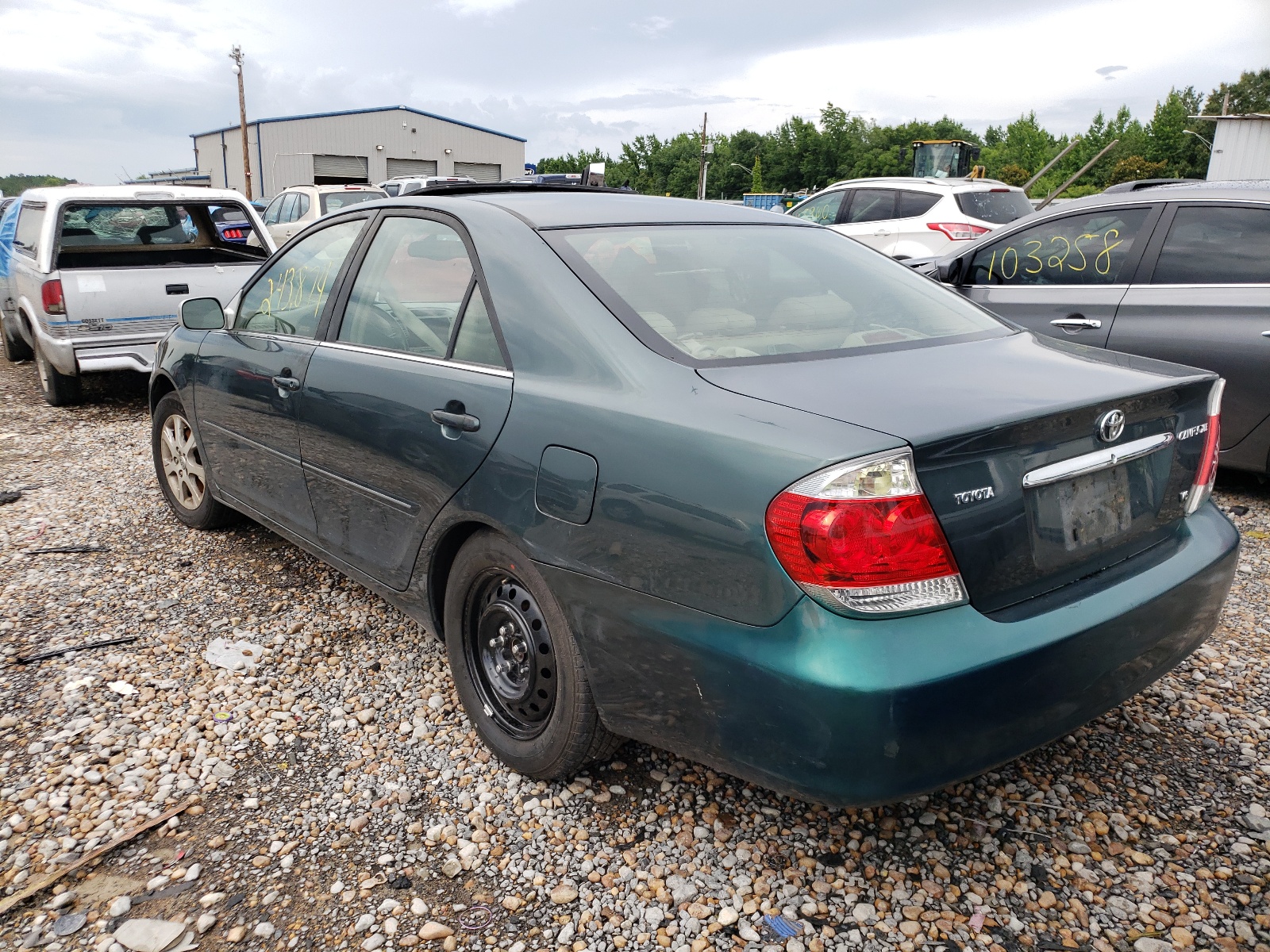 Photo 3 from auction – 2006 TOYOTA CAMRY LE with VIN JTDBF30K560169658