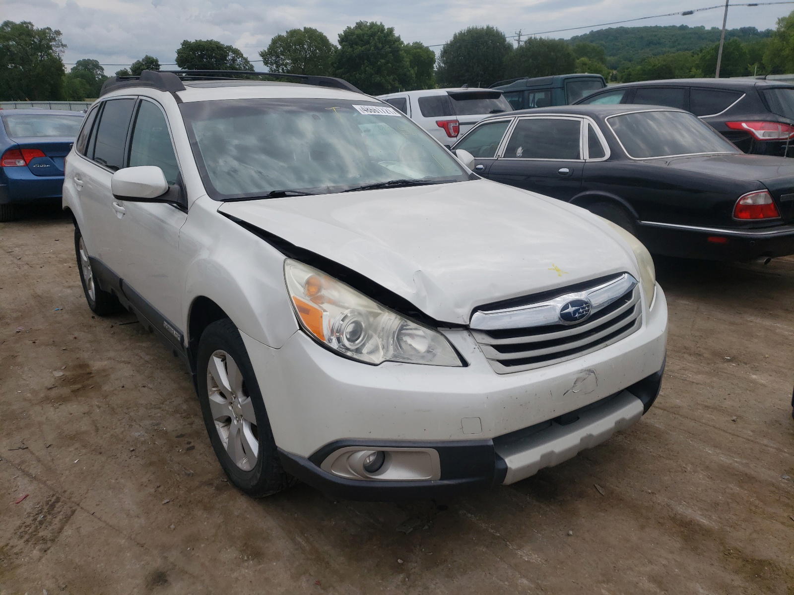 SUBARU OUTBACK 2. 2010 with VIN 4S4BRBKCXA3378131 - Photo from auction