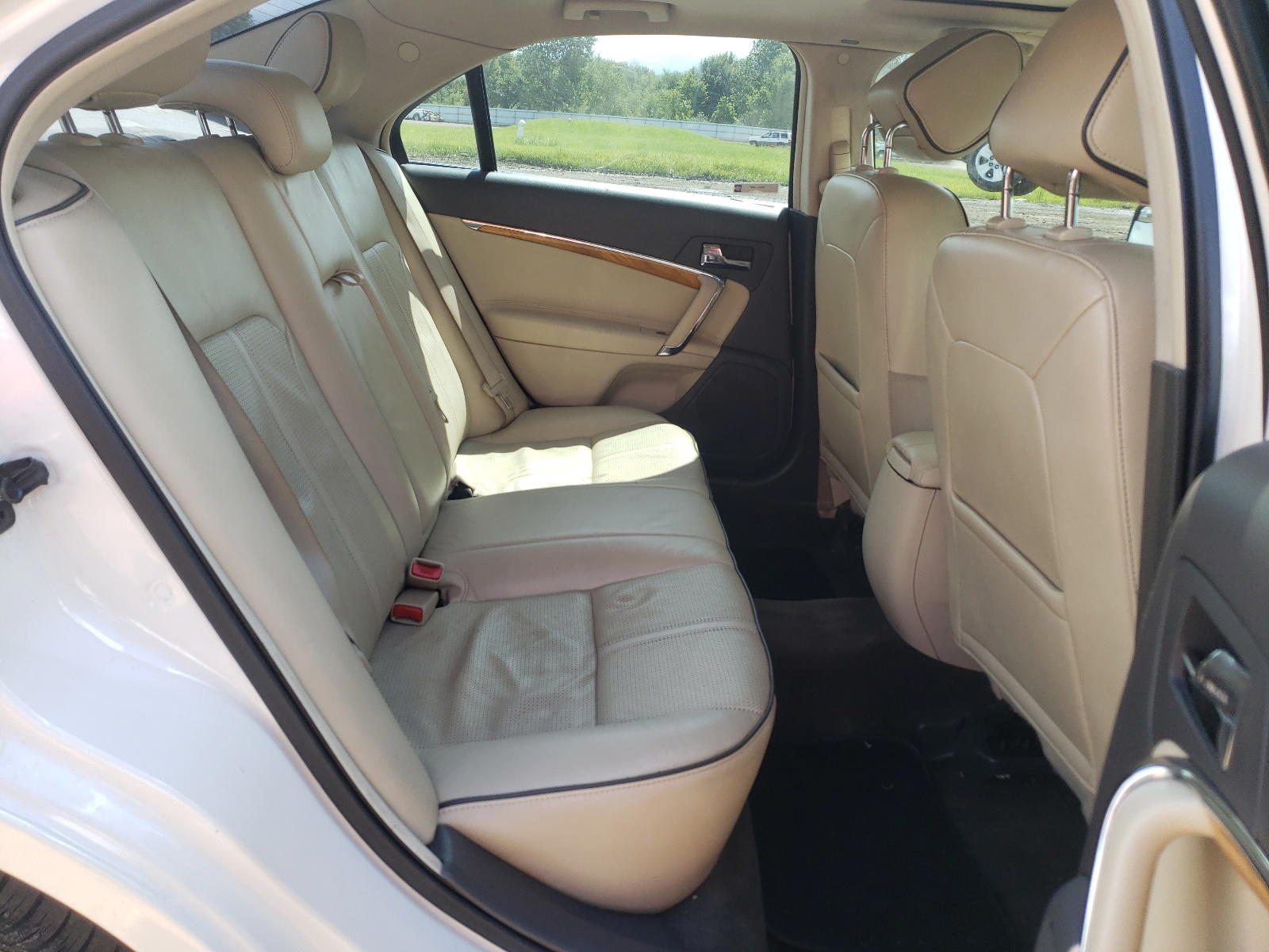 Photo 6 from auction – 2012 LINCOLN MKZ with VIN 3LNHL2JC4CR800203