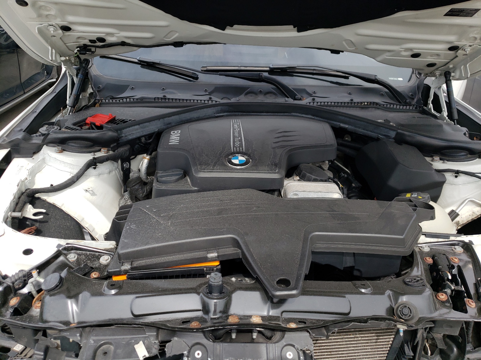 Photo 7 from auction – 2015 BMW 320 I XDRI with VIN WBA3C3C50FP663014