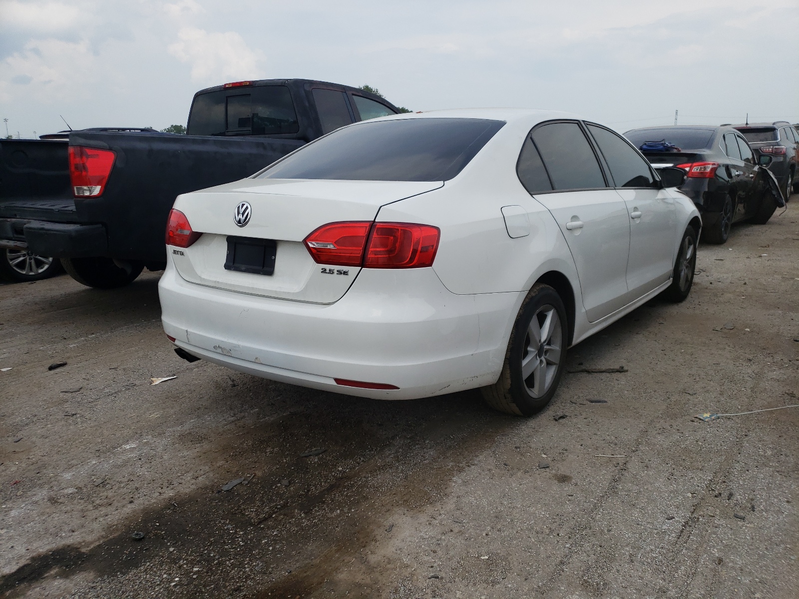 Photo 4 from auction – 2012 VOLKSWAGEN JETTA SE with VIN 3VWDP7AJ4CM318375