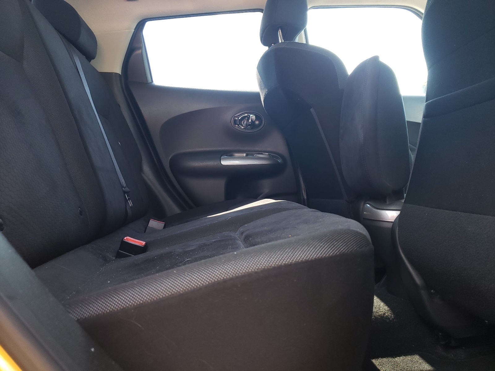 Photo 6 from auction – 2015 NISSAN JUKE S with VIN JN8AF5MV1FT560885