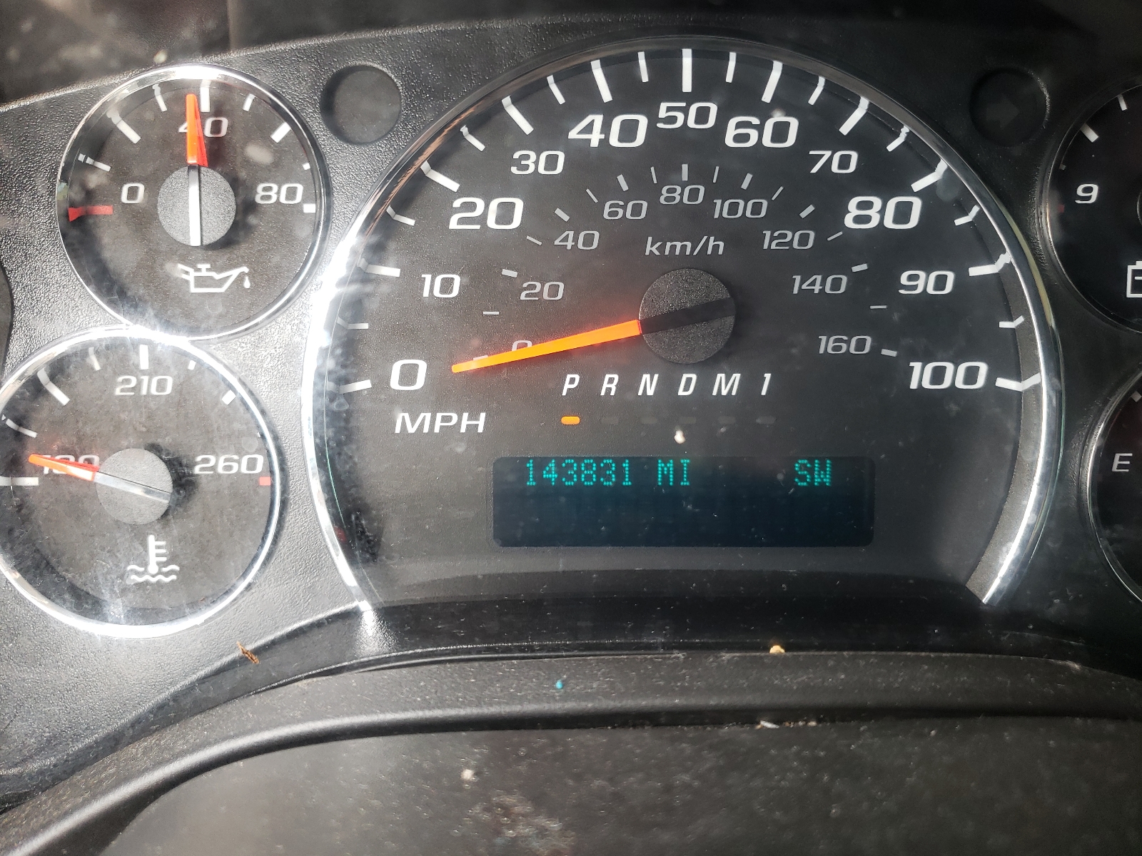 Photo 8 from auction – 2016 CHEVROLET EXPRESS G2 with VIN 1GAWGFFG6G1248019