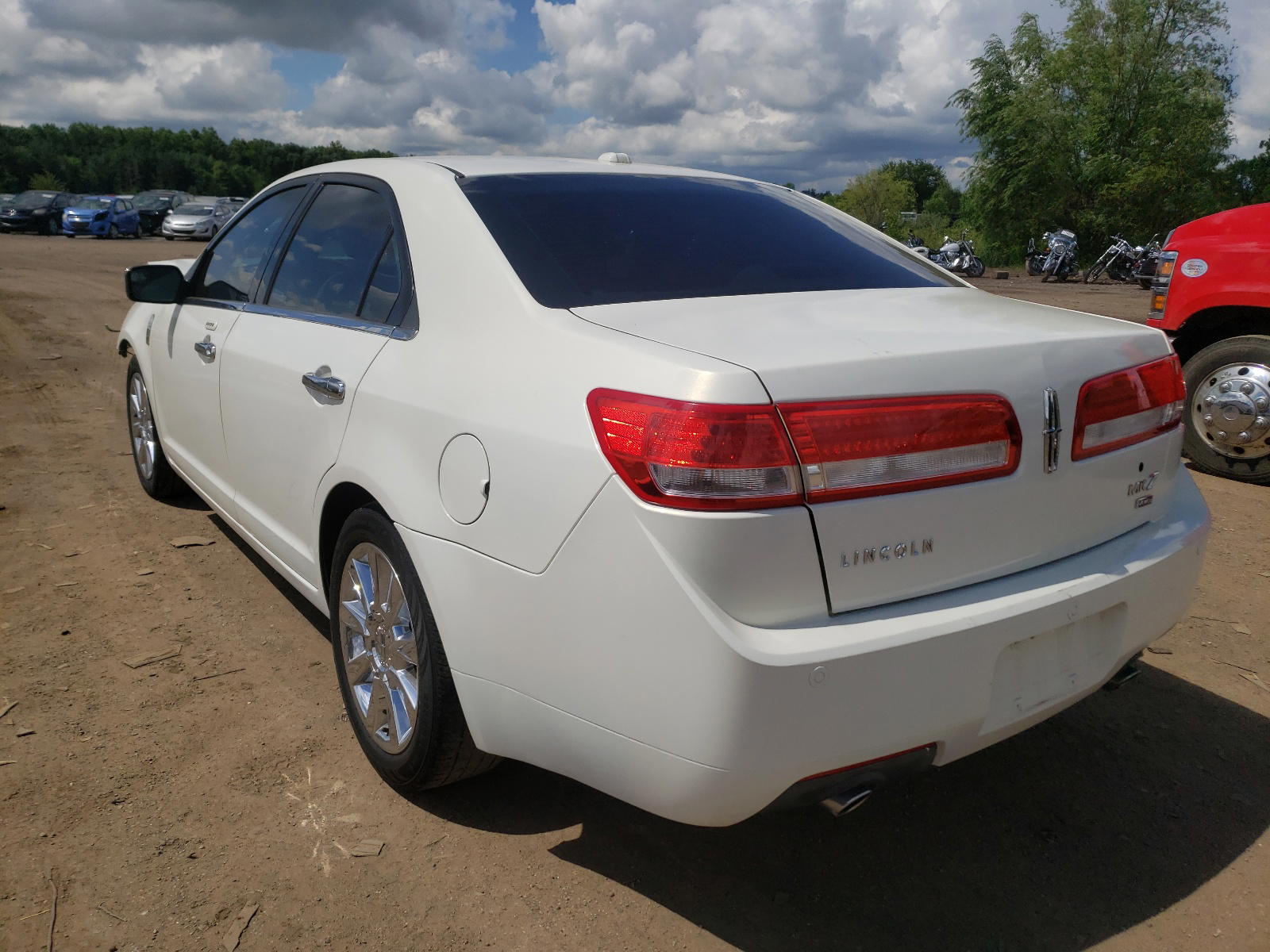 Photo 3 from auction – 2012 LINCOLN MKZ with VIN 3LNHL2JC4CR800203