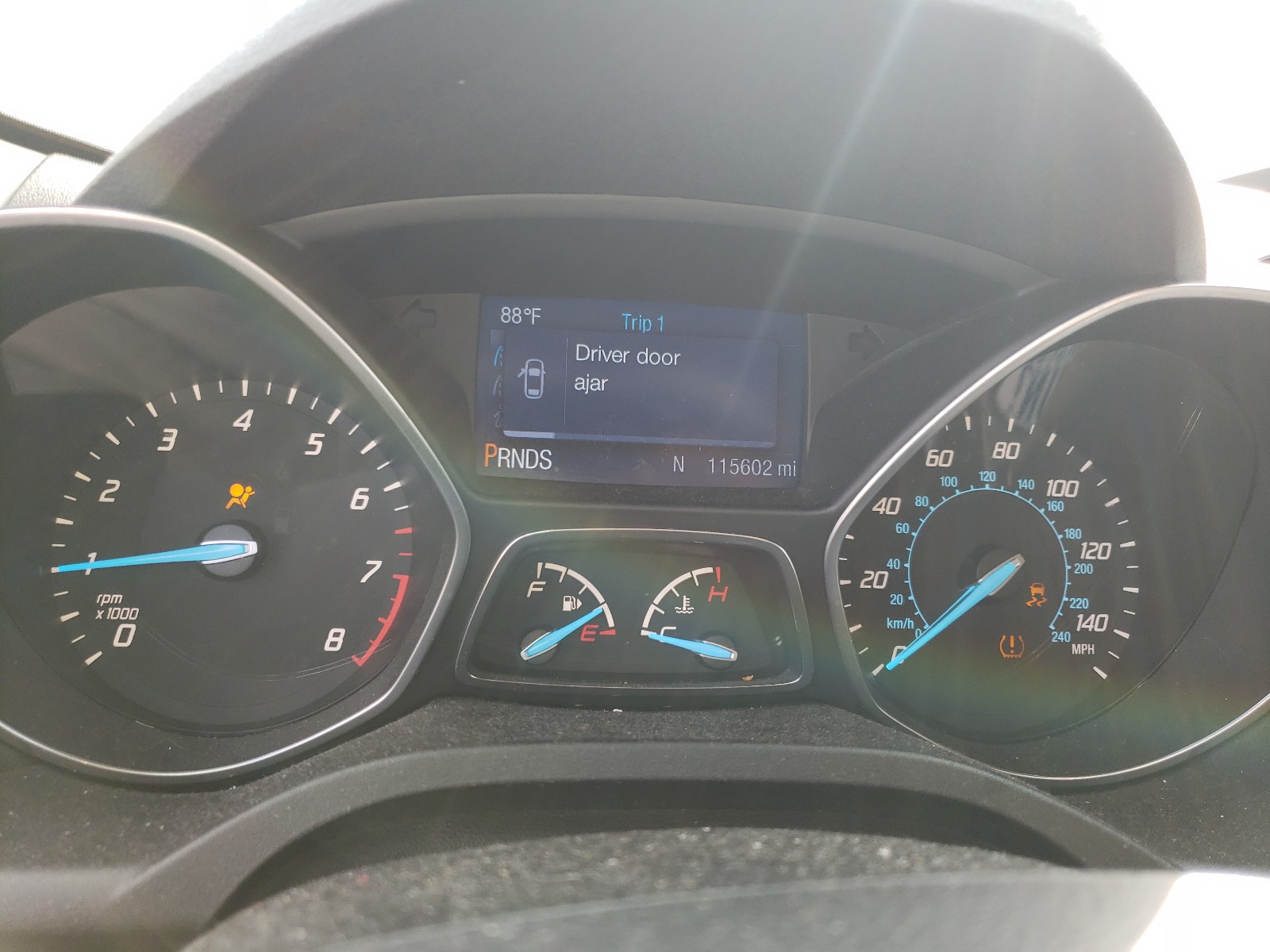Photo 8 from auction – 2013 FORD ESCAPE SE with VIN 1FMCU0GXXDUD35541