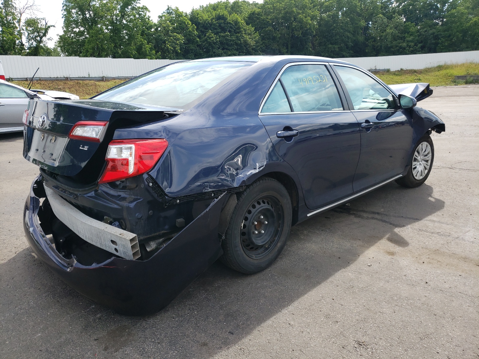 Photo 4 from auction – 2014 TOYOTA CAMRY L with VIN 4T1BF1FK9EU844197