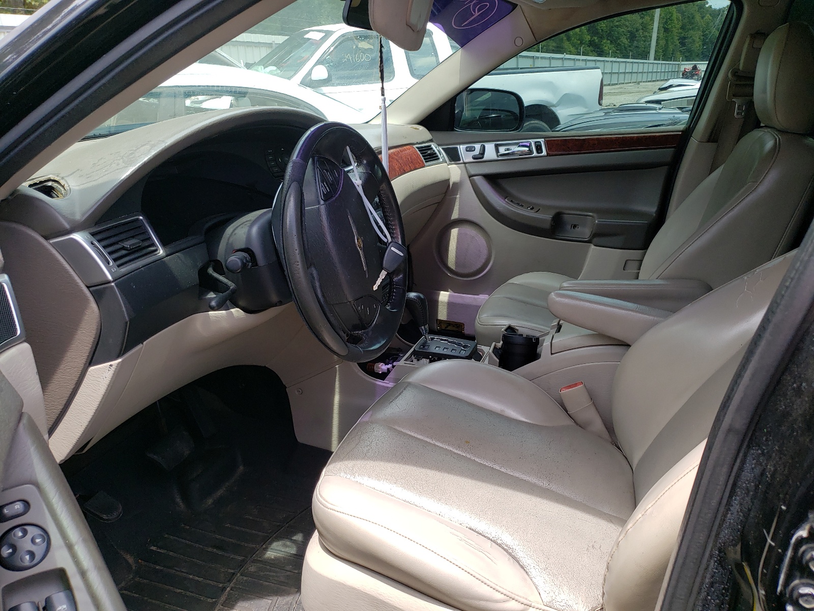 Фото 5 с аукциона – 2006 CHRYSLER PACIFICA T с VIN 2A8GM68456R696648