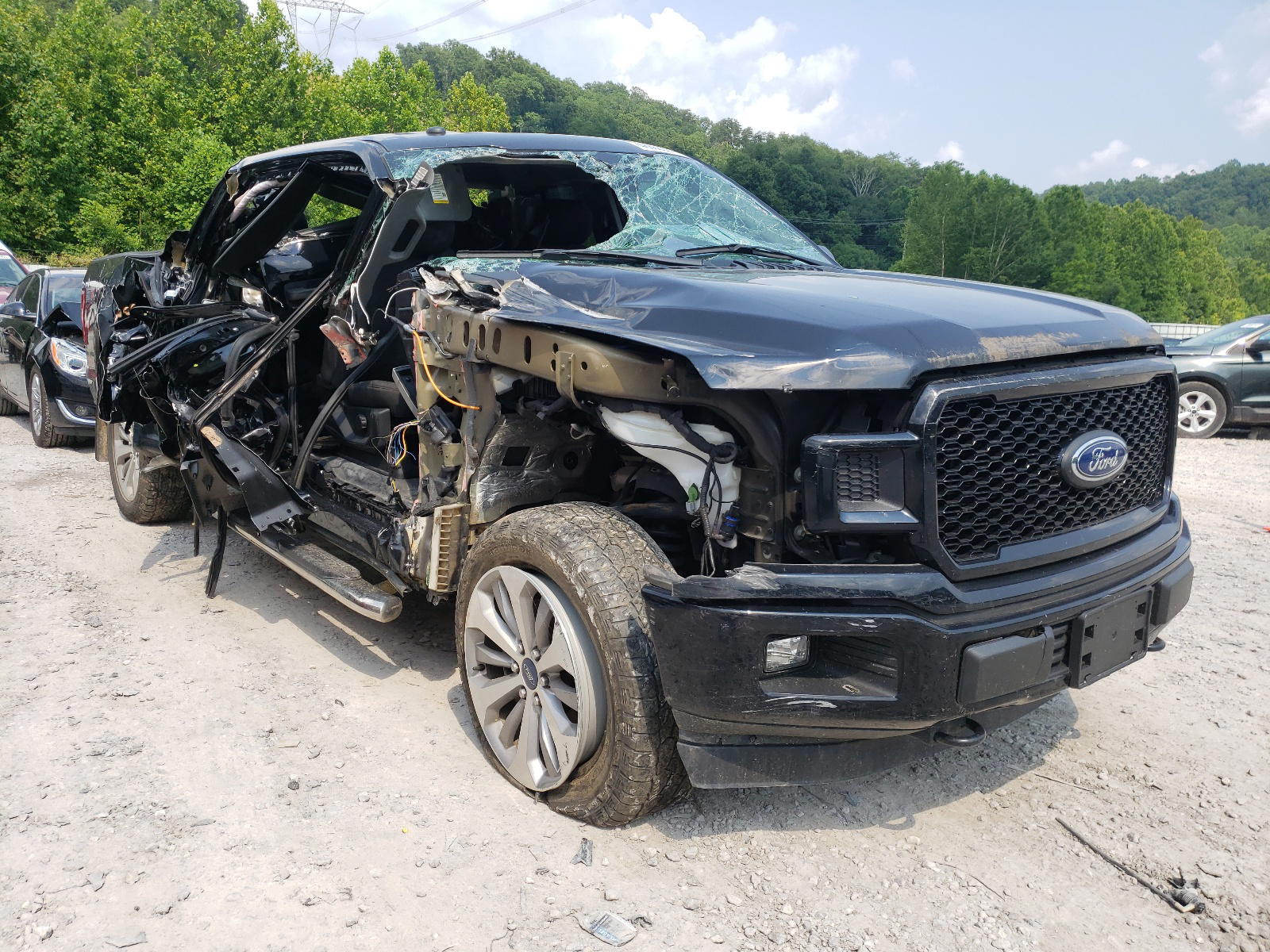 FORD F150 SUPER 2018 with VIN 1FTFX1E50JFC13027 - Photo from auction