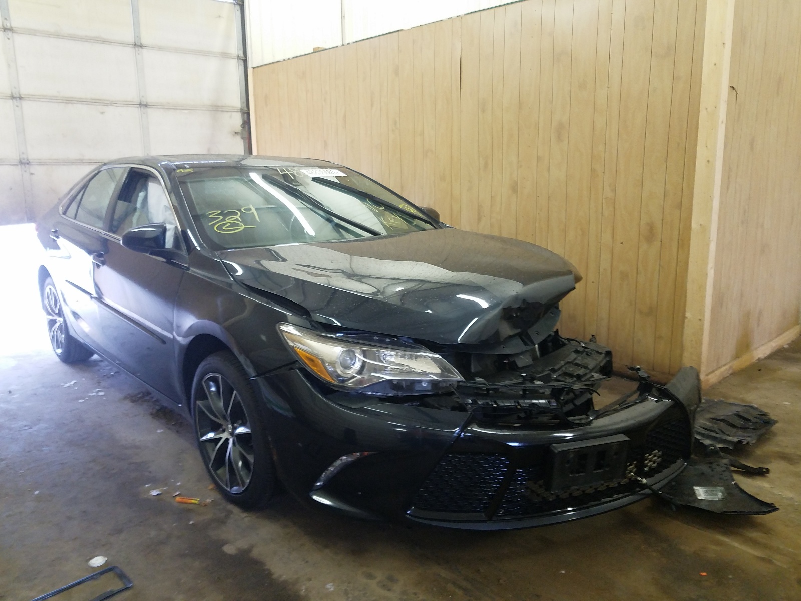 TOYOTA CAMRY LE 2016 with VIN 4T1BF1FK2GU518759 - Photo from auction