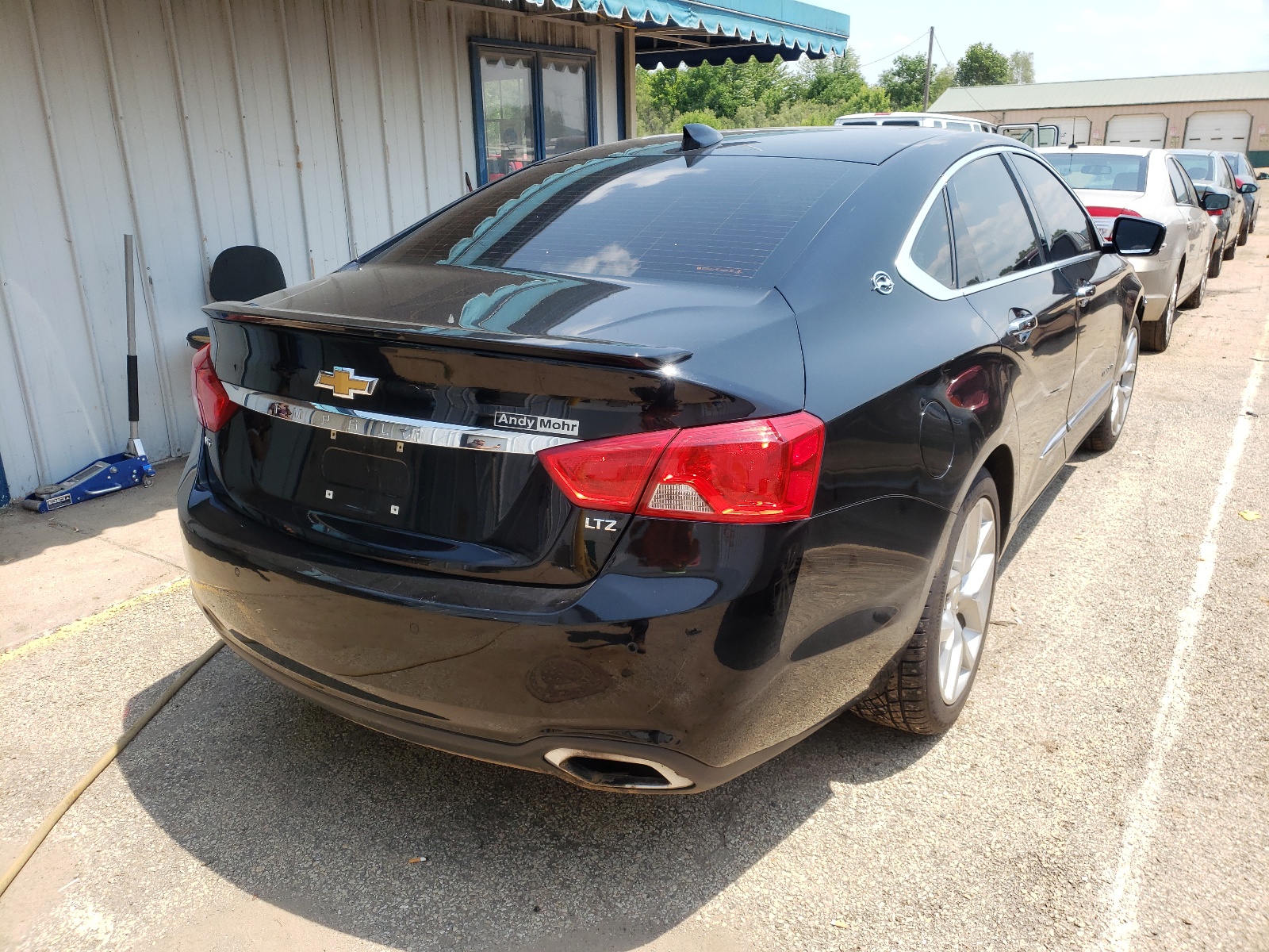 Photo 4 from auction – 2015 CHEVROLET IMPALA LTZ with VIN 1G1165S39FU141179