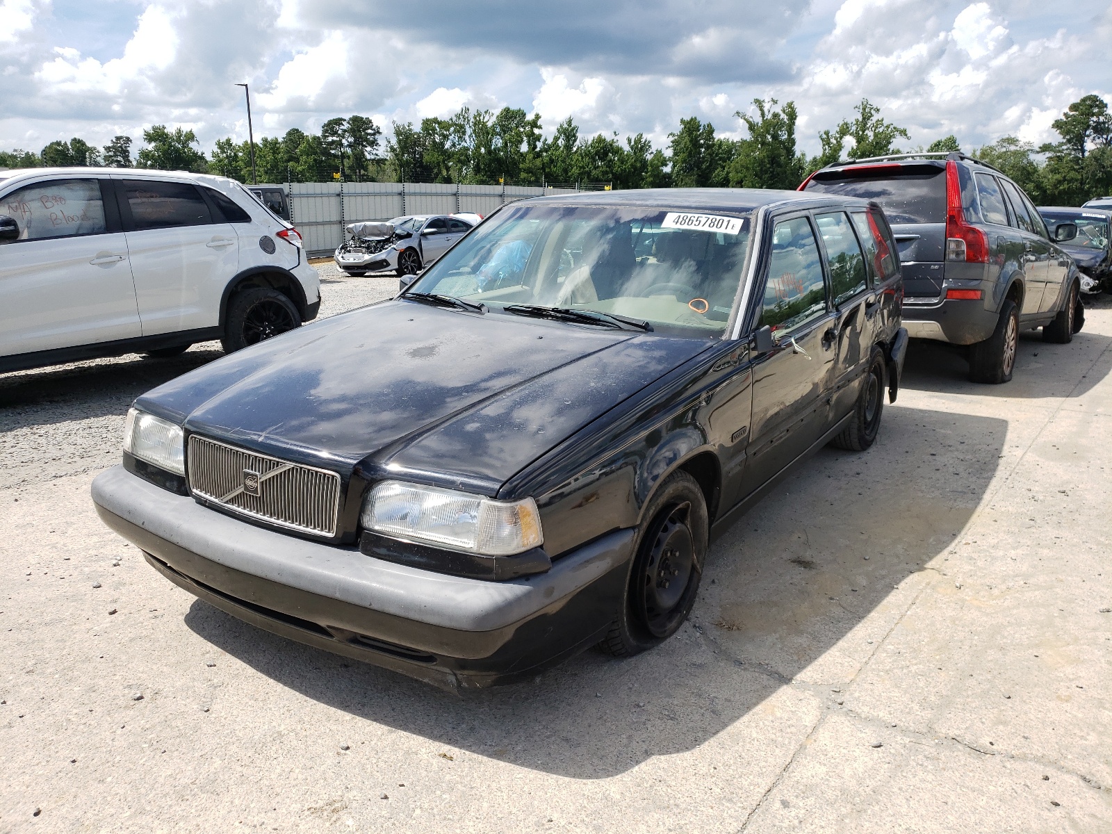 Photo 2 from auction – 1997 VOLVO 850 with VIN YV1LW554XV2326673