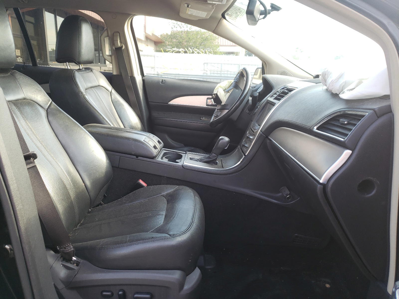 Photo 5 from auction – 2012 LINCOLN MKX with VIN 2LMDJ6JK6CBL02607