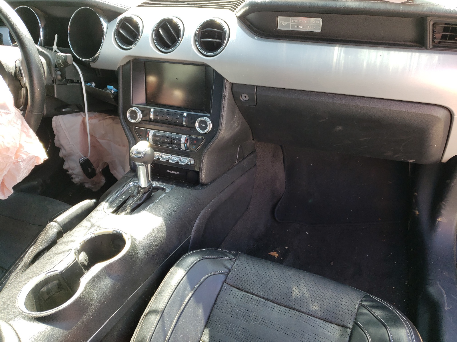 Photo 9 from auction – 2015 FORD MUSTANG with VIN 1FATP8UH5F5376959