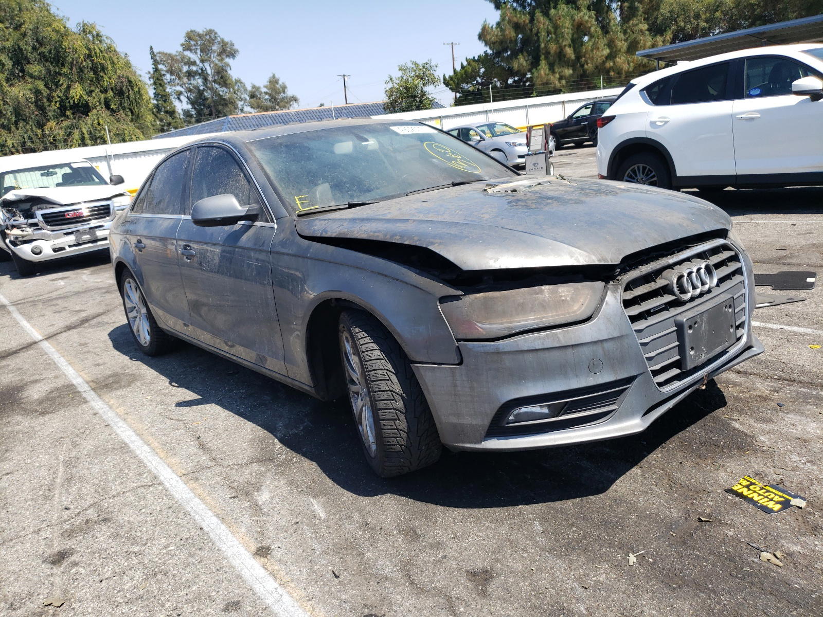 AUDI A4 PREMIUM 2013 with VIN WAUFFAFL4DN026977 - Photo from auction