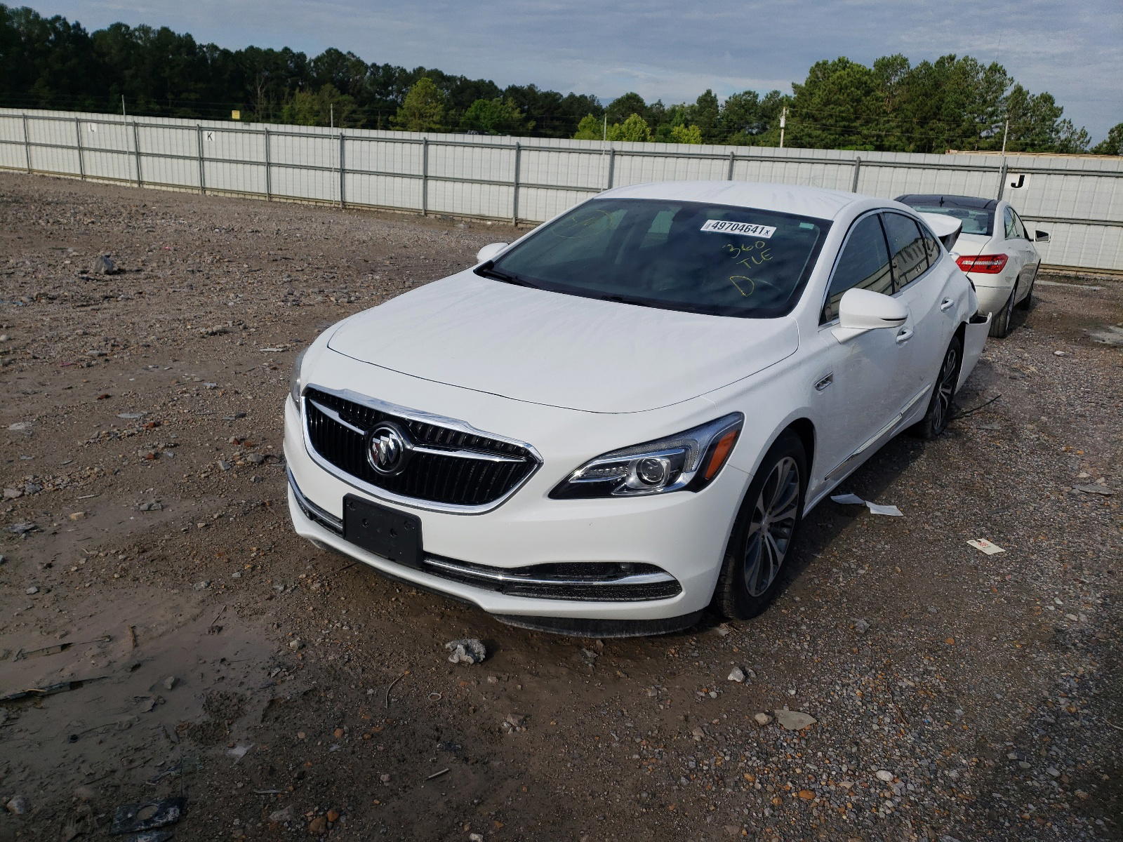 Photo 2 from auction – 2018 BUICK LACROSSE E with VIN 1G4ZP5SS4JU126768