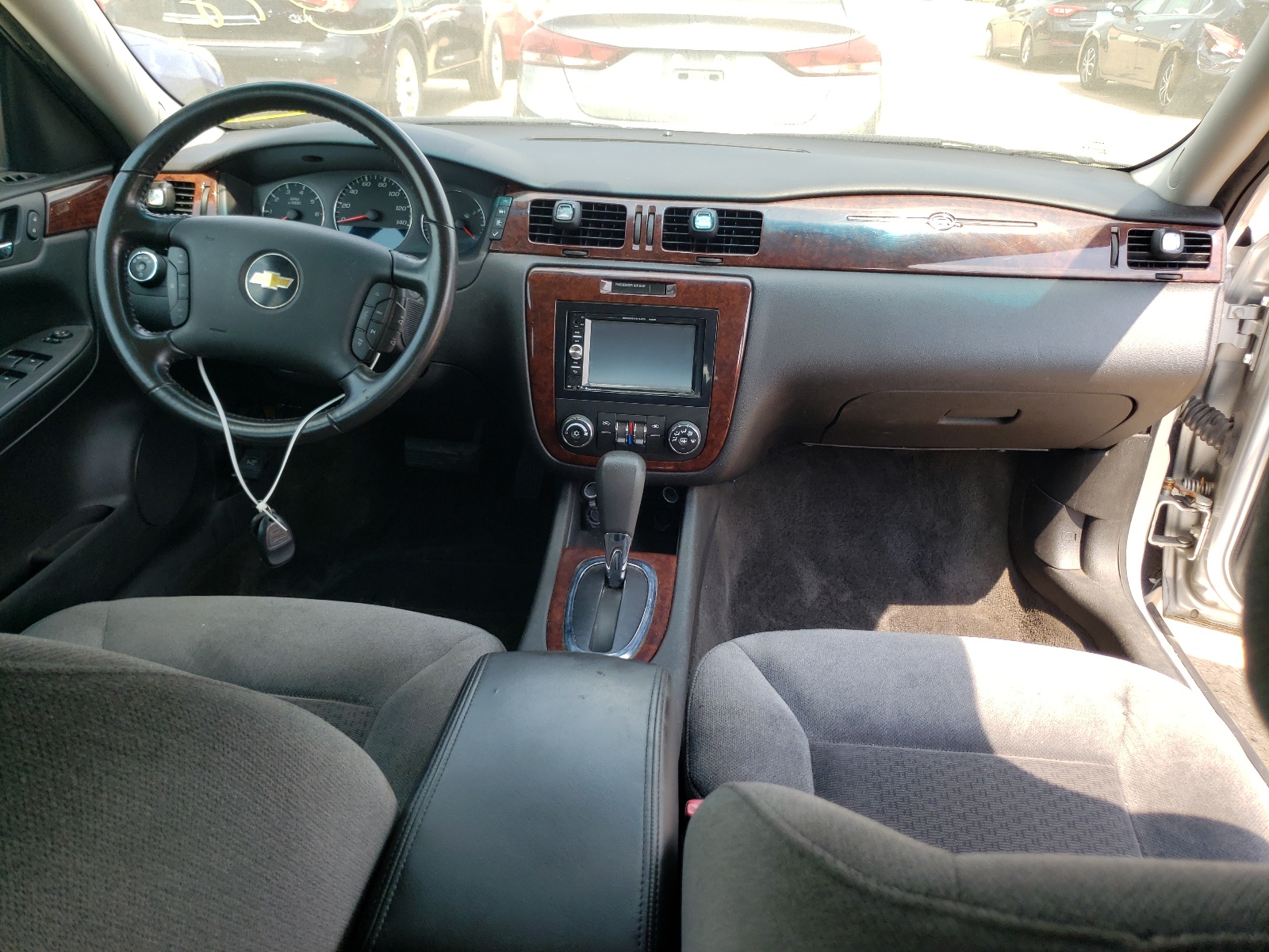 Photo 9 from auction – 2011 CHEVROLET IMPALA LT with VIN 2G1WG5EK0B1111211