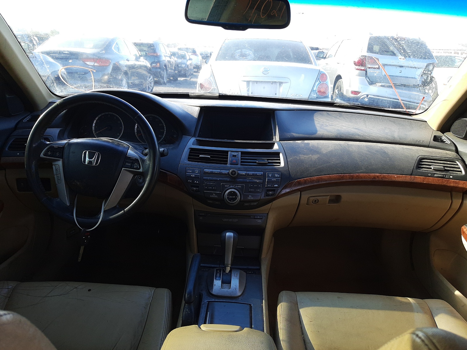 Photo 9 from auction – 2012 HONDA ACCORD EXL with VIN 1HGCP3F85CA001006