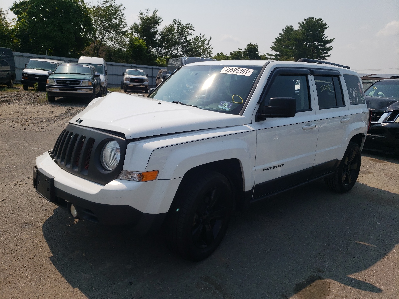 Photo 2 from auction – 2015 JEEP PATRIOT SP with VIN 1C4NJPBA3FD139607