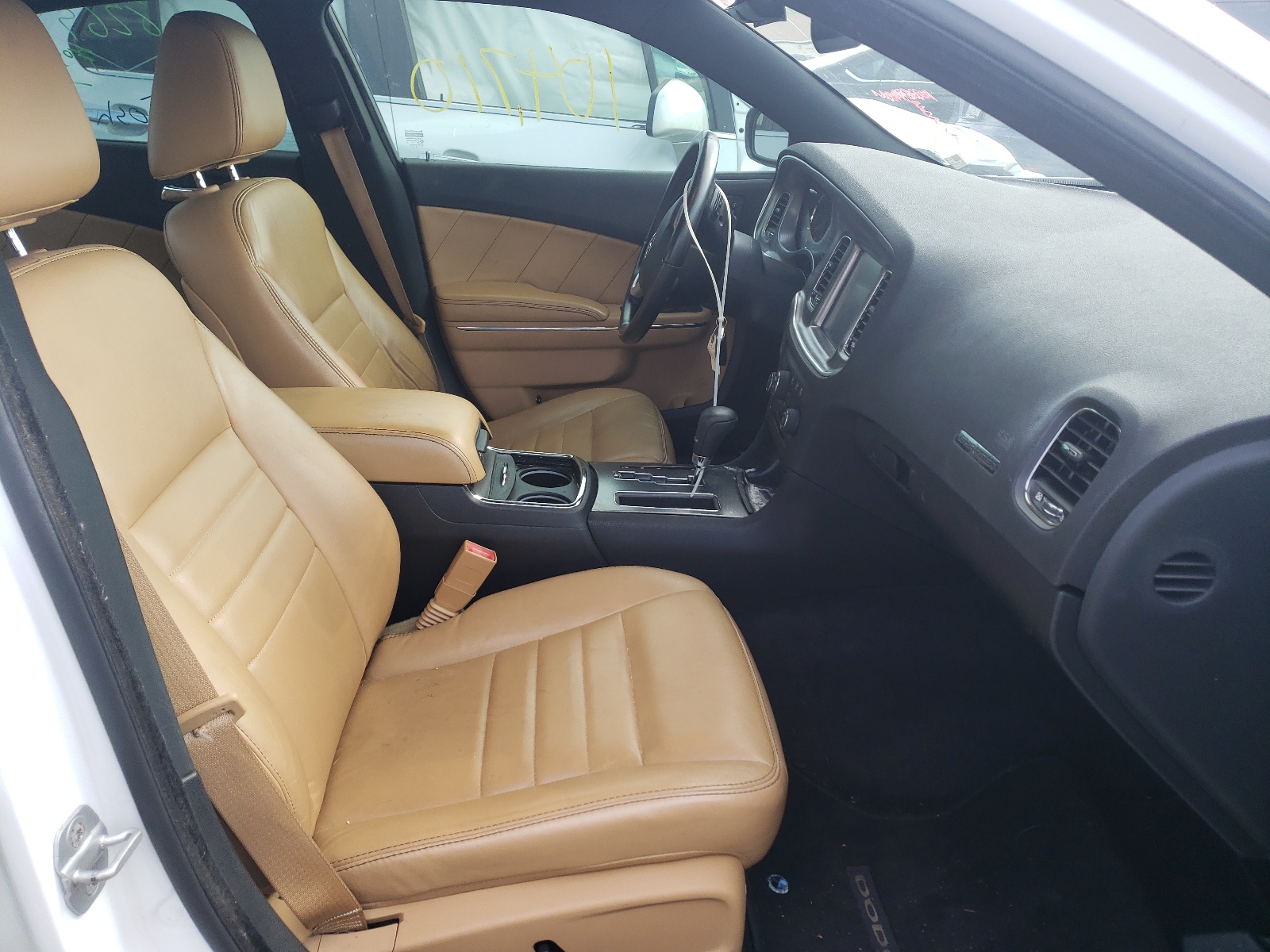 Photo 5 from auction – 2011 DODGE CHARGER R/ with VIN 2B3CM5CT1BH610588