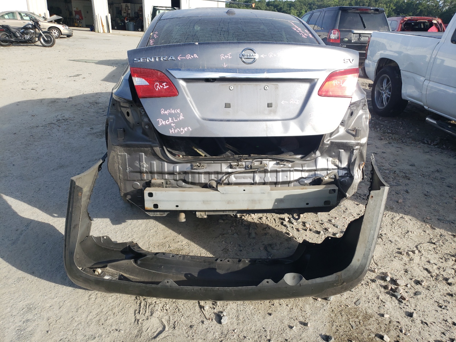 Photo 9 from auction – 2016 NISSAN SENTRA S with VIN 3N1AB7AP8GL675131