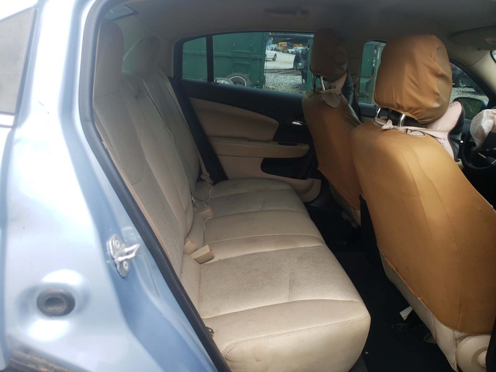 Photo 6 from auction – 2014 CHRYSLER 200 LX with VIN 1C3CCBAG6EN178814