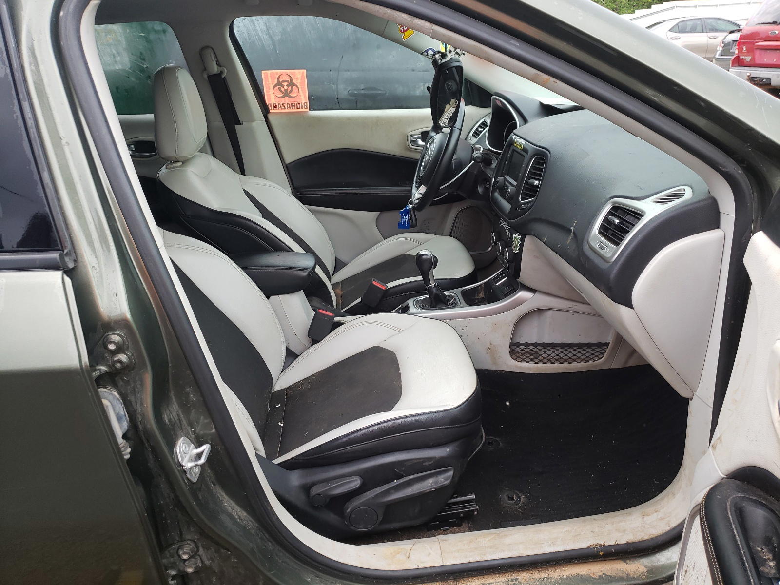 Photo 5 from auction – 2018 JEEP COMPASS LA with VIN 3C4NJCBB6JT193813