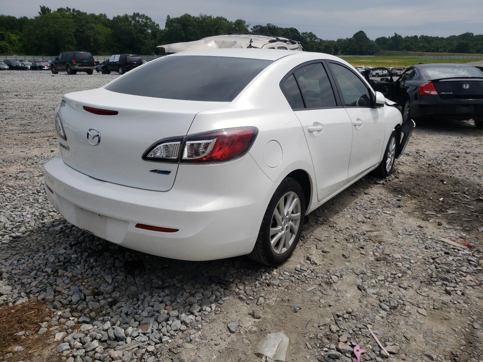 Photo 4 from auction – 2012 MAZDA 3 I with VIN JM1BL1V83C1566754