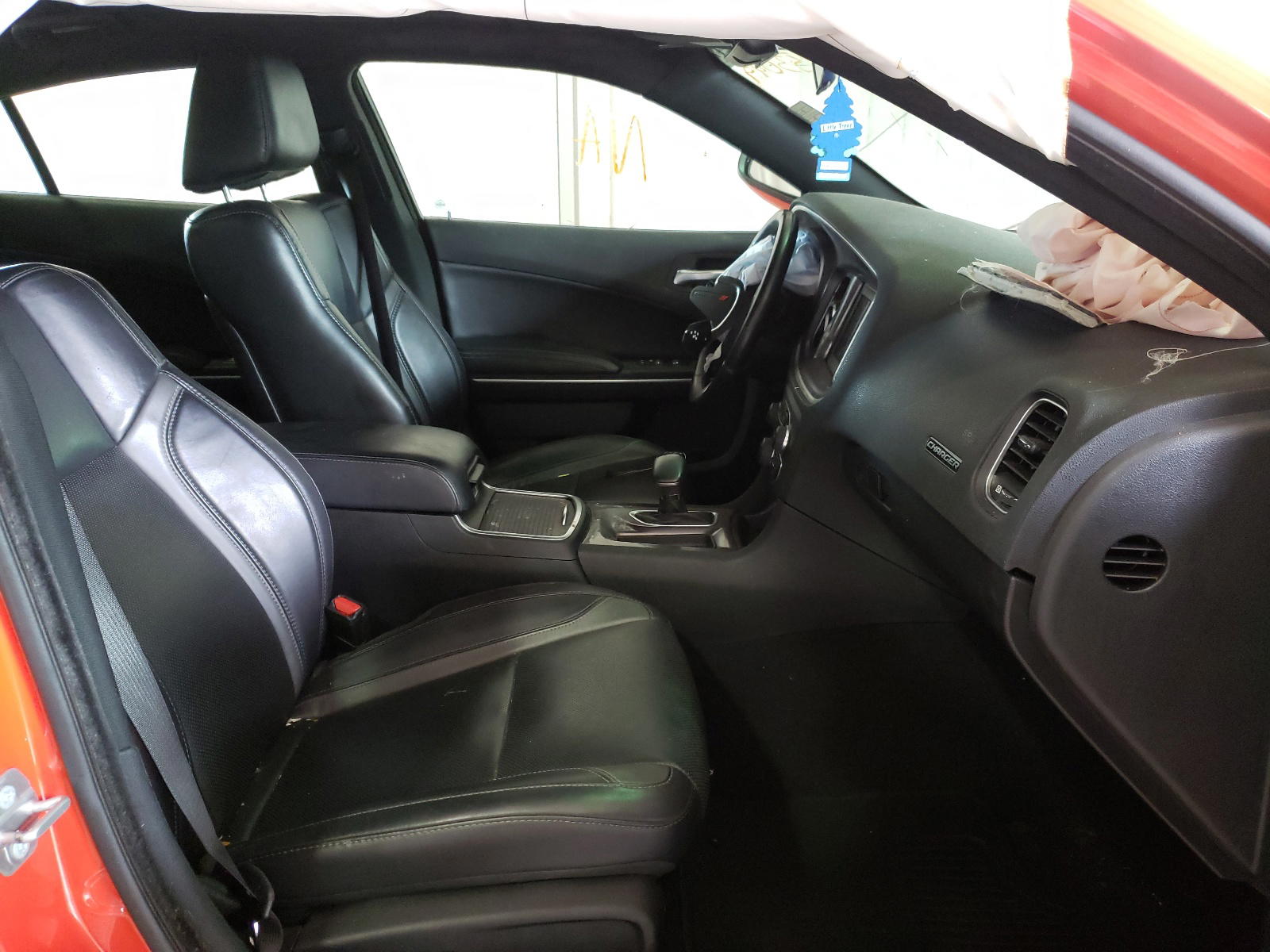 Photo 5 from auction – 2019 DODGE CHARGER SX with VIN 2C3CDXBG2KH753049