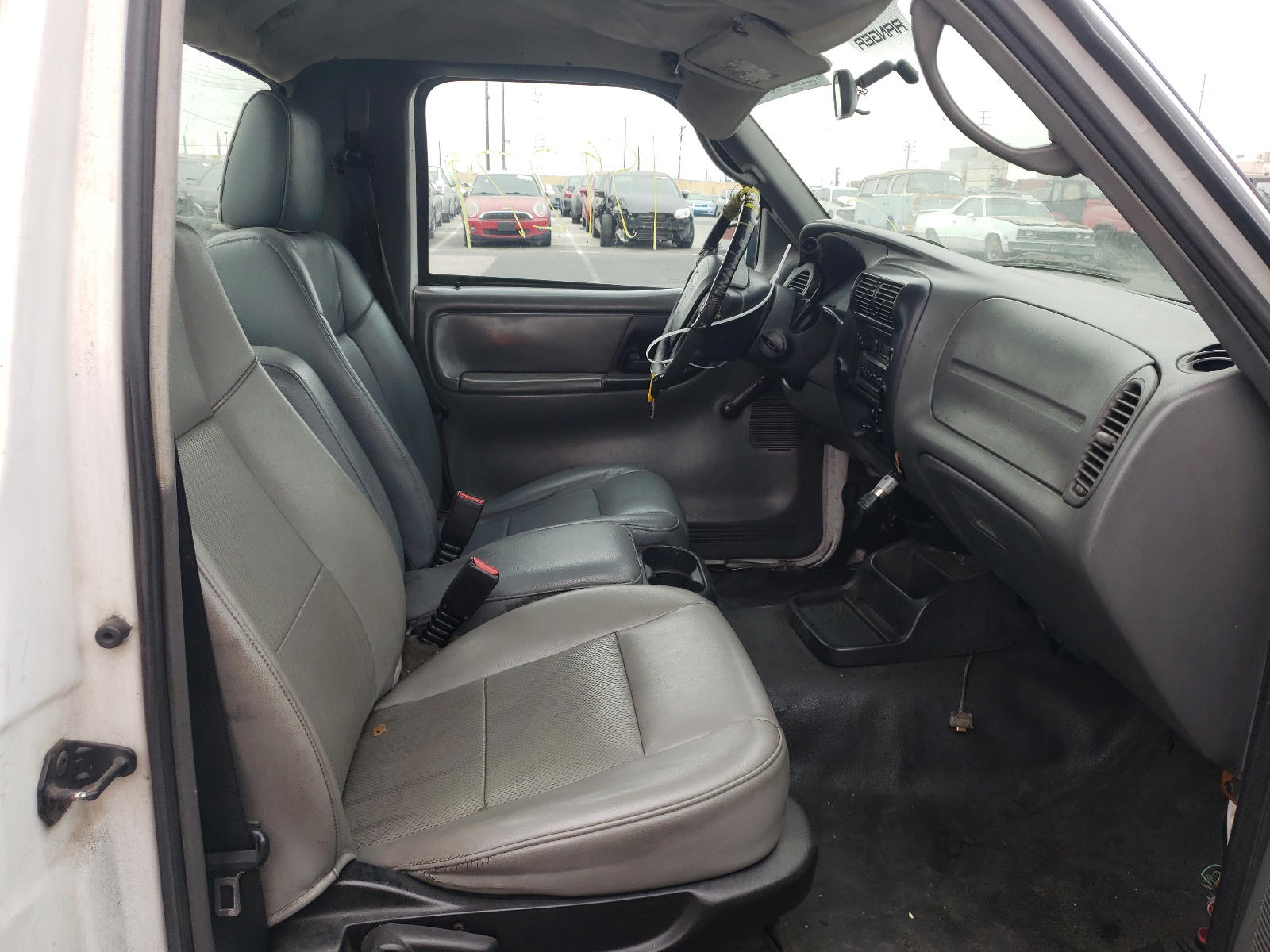 Photo 5 from auction – 2009 FORD RANGER with VIN 1FTYR10D79PA00342