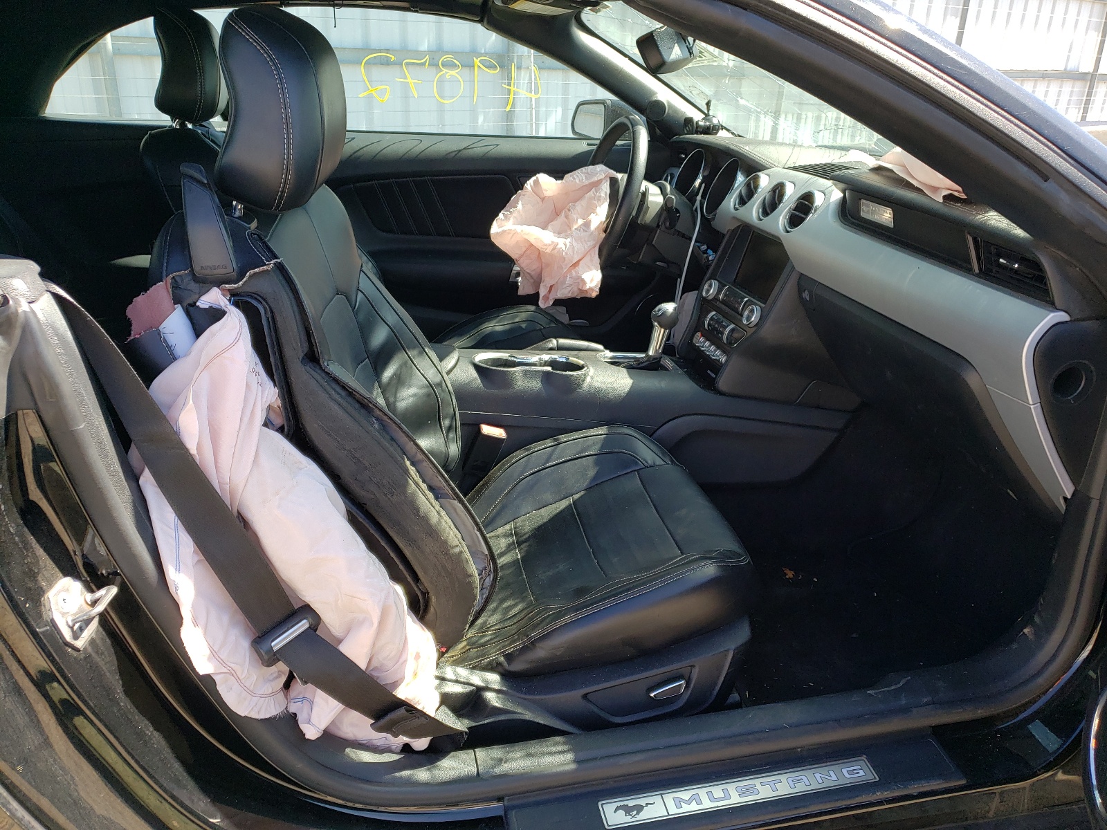 Photo 5 from auction – 2015 FORD MUSTANG with VIN 1FATP8UH5F5376959