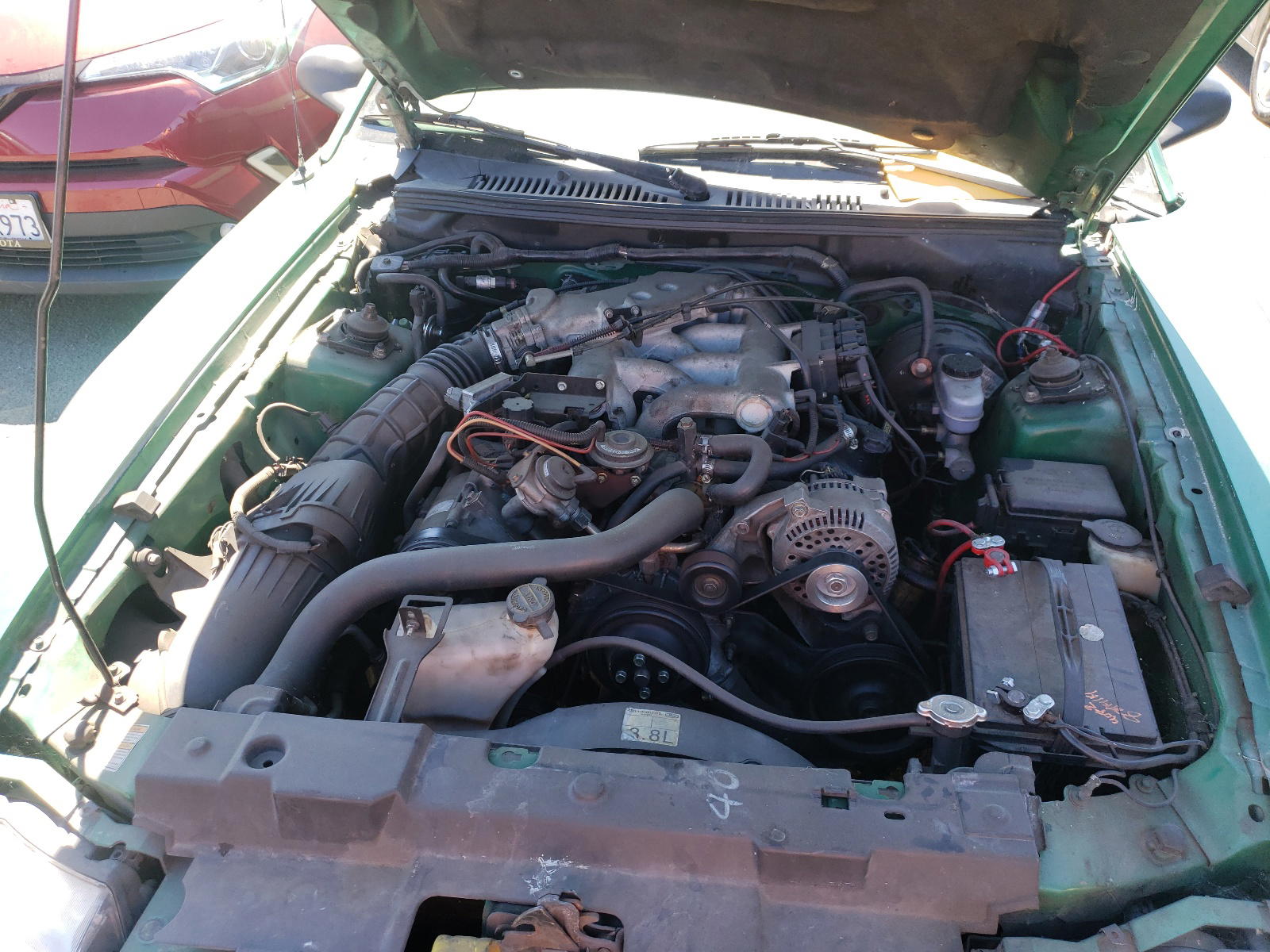 Photo 7 from auction – 2000 FORD MUSTANG with VIN 1FAFP4044YF184227