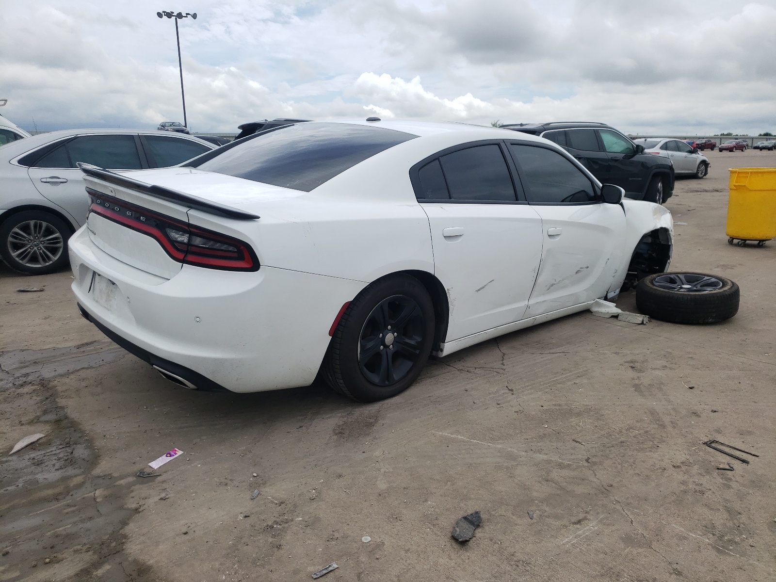 Zdjęcie 4 z aukcji – 2019 DODGE CHARGER SX z VIN 2C3CDXBG1KH692129